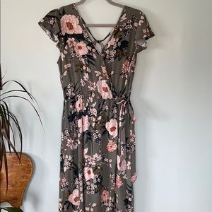 Band of Gypsies olive green floral maxi dress, size large